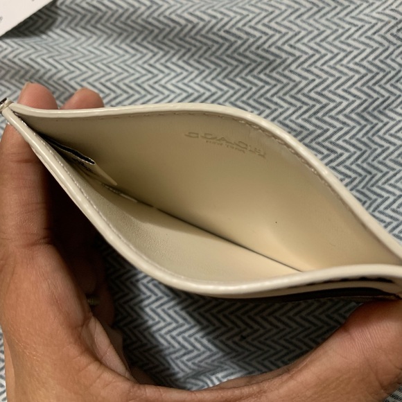 COACH CARD HOLDER - Picture 4 of 4